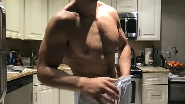 BigGuyMuscle live sex cam