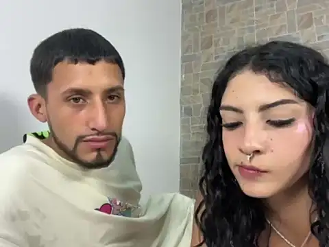 MrandMrsRivas's cam snapshot