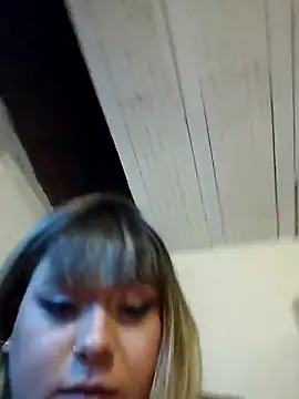 Dulceluz_420's web cam