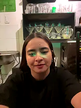 HANNAHBAKER00 live sex cam