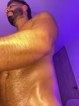 LeandroRusso's cam snapshot