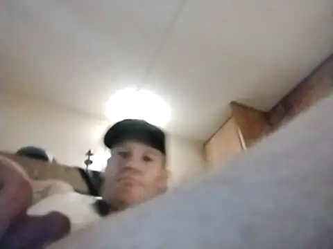 GrowlingGhost860's cam snapshot