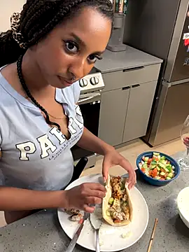 Your_Paris live sex cam