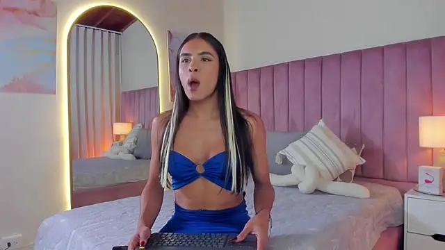 Aleja_arango1 live sex cam