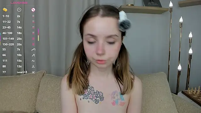 DominikaElis live sex cam