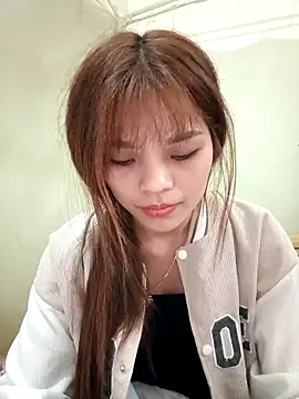 Ocnguyety live sex cam