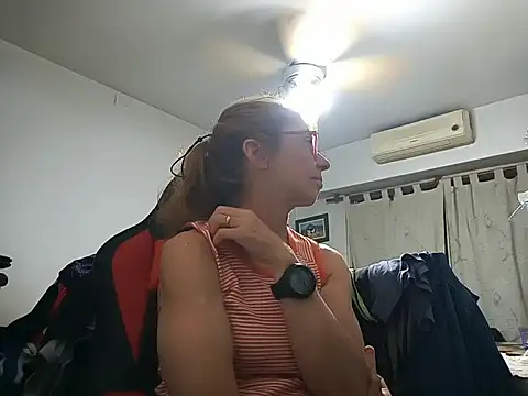 AmateurHotCoupleSix's web cam