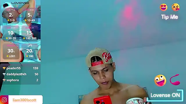 Liamscott_'s cam snapshot