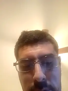 k1oudE's cam snapshot