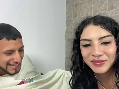 MrandMrsRivas's cam snapshot