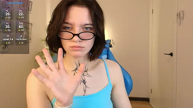 Elastikisss live sex cam