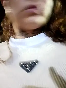 Alis_1327's cam snapshot