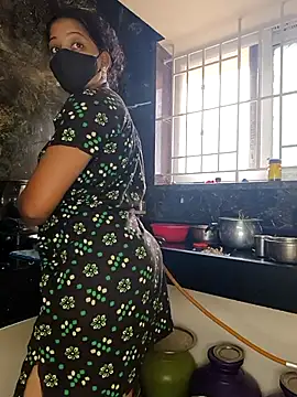 Tamil_Shalini_Lustyy live sex cam