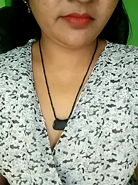 Rashmi_011 live sex cam