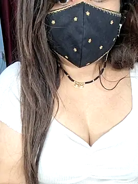 indian-hotmilfs's cam snapshot