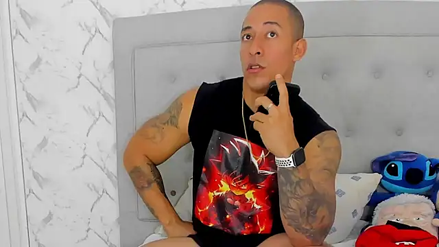 luigiferrara live sex cam