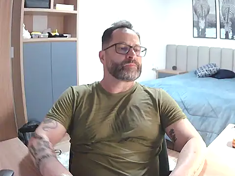 lorenzoDaddy live sex cam