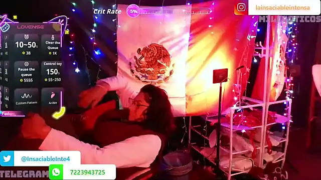 LaInsaciableIntensa live sex cam
