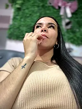 Naatalia's cam snapshot