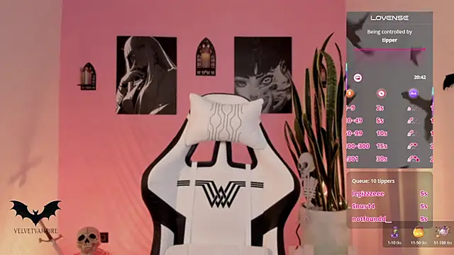 VelvetVampiree's cam snapshot