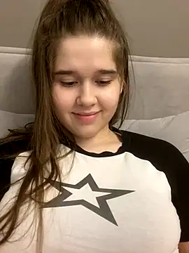 HornyGirlH's cam snapshot