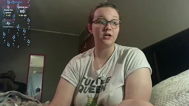 TurtleLady420 live sex cam