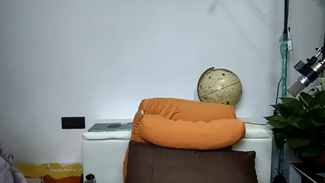 AngelwithEcup live sex cam