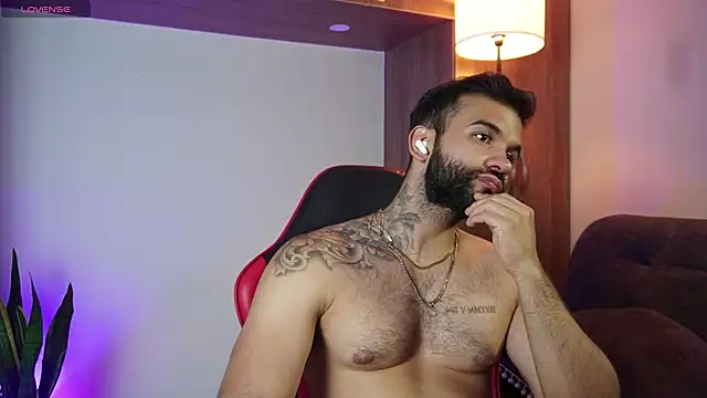 MarkHazze live sex cam