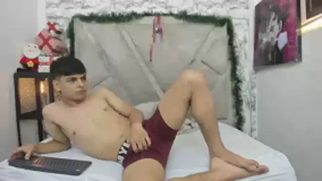 Logan_Jhonson live sex cam