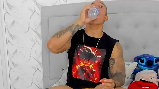 luigiferrara live sex cam