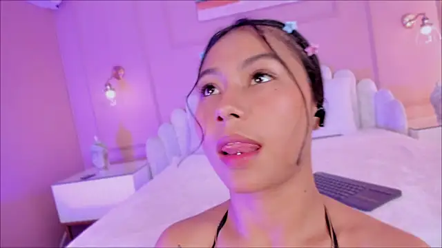 valery_sofia05's cam snapshot