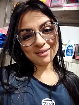 Linda_Lars's cam snapshot