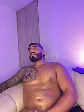 LeandroRusso's cam snapshot