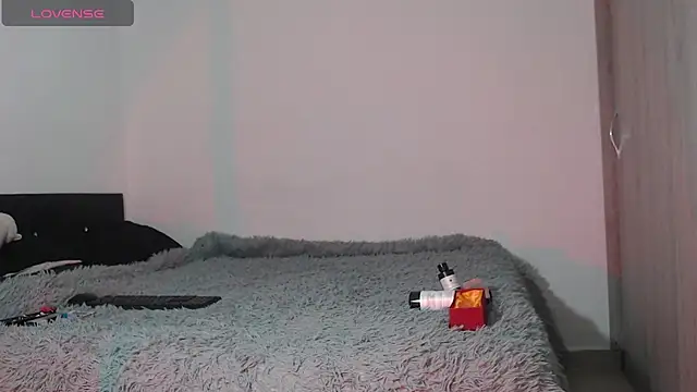 Solwynne's cam snapshot