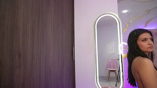 maddie_ross_'s cam snapshot