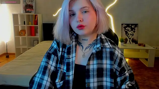 shadow__purrr's cam snapshot