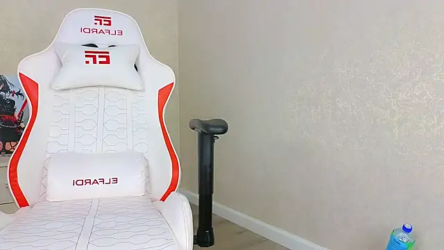 Diana_Moon_ live sex cam