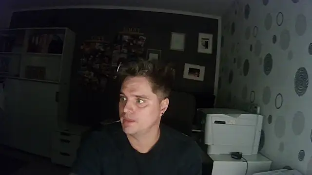 ben87Jacqui's cam snapshot