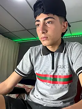 MathieuAGT live sex cam