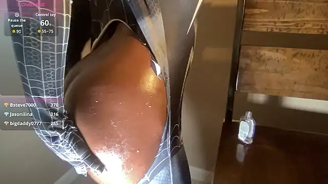 maskedgirl5005 live sex cam