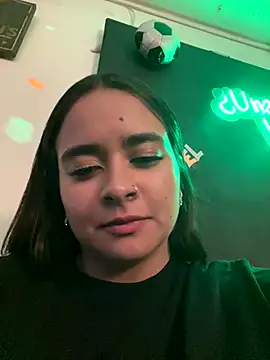 HANNAHBAKER00 live sex cam