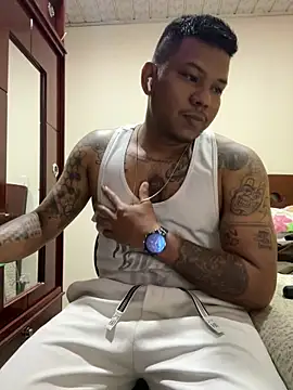 Saipadpuer30's cam snapshot