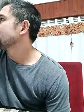 Bradd_32's cam snapshot