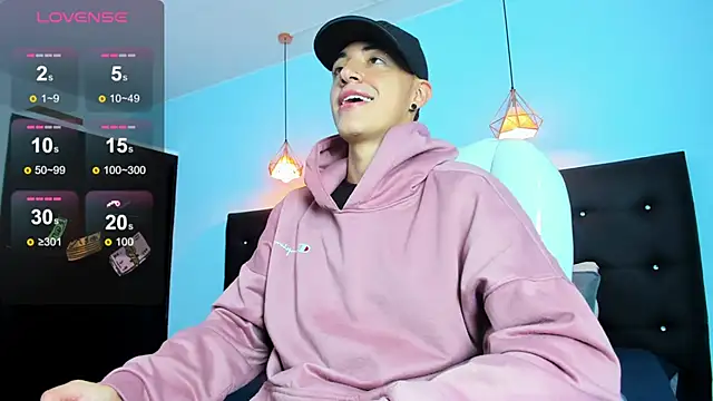 Lobo_17_ live sex cam