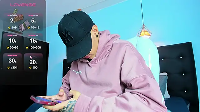 Lobo_17_ live sex cam