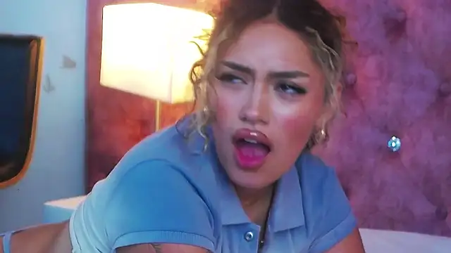 MaddisonBelucci live sex cam