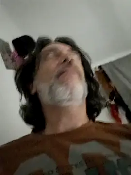 jeans_and_emma's cam snapshot