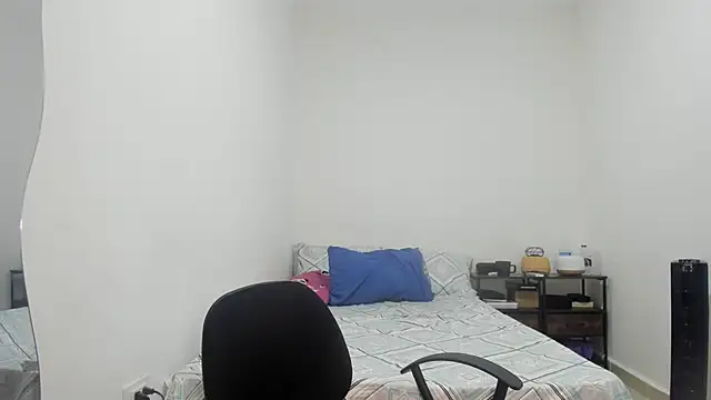 megan_milf79's cam snapshot