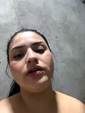 pareja_curiosa19's cam snapshot