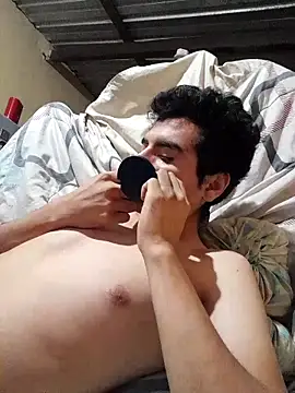 Ortiz3404 live sex cam